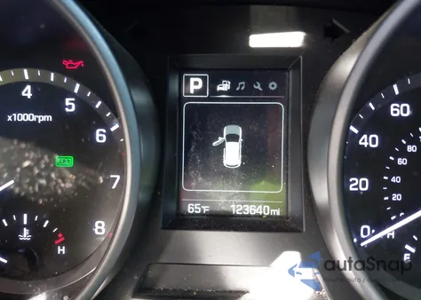 2018 Hyundai Santa Fe Sport 2.4L from USA, damaged, VIN 5NMZT3LB4JH086072